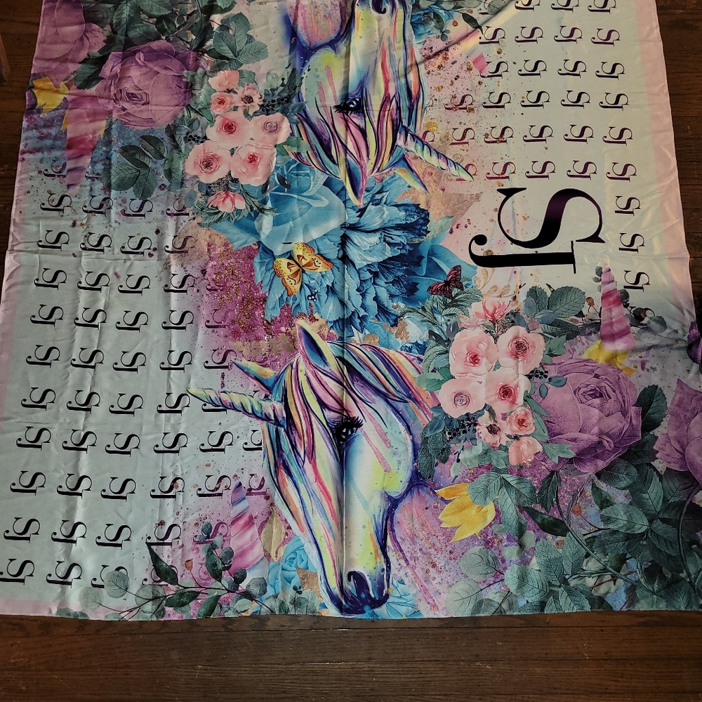 Sassy Jones Unicorn Scarf